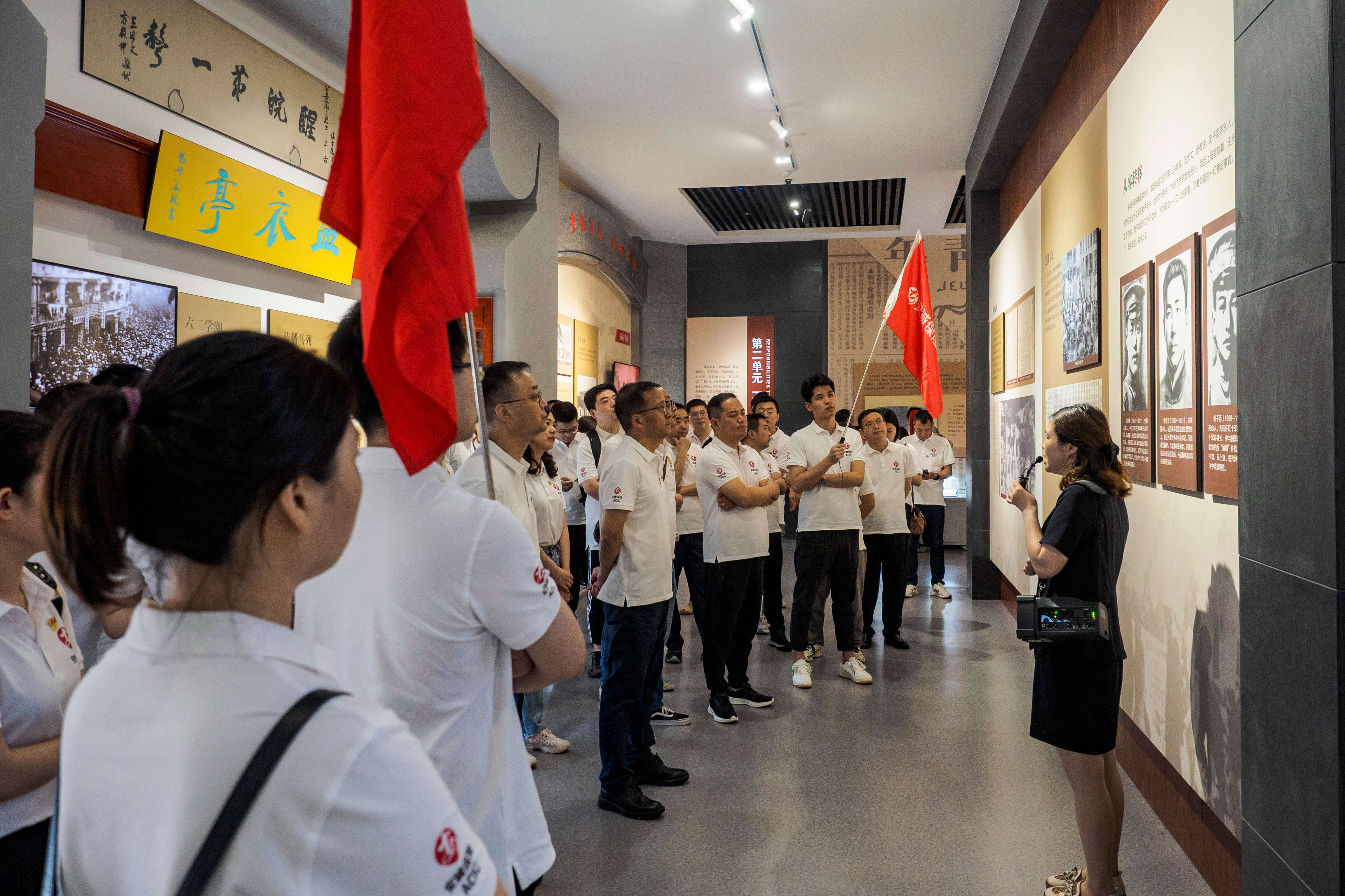 安诚保险安徽分公司党支部赴安徽岳西开展庆“七一”主题党日活动